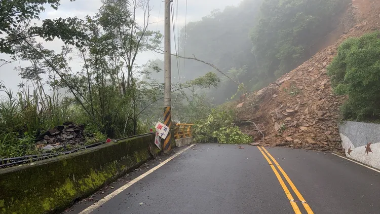 奧萬大聯外道路及玉山步道在連假期間均有部分時間或路段封閉，請民眾上山前先查詢。林業署南投分署提供