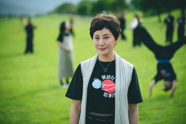 陳亞蘭看到戲班漸漸步上軌道，感到非常欣慰。公視台語台、華視提供