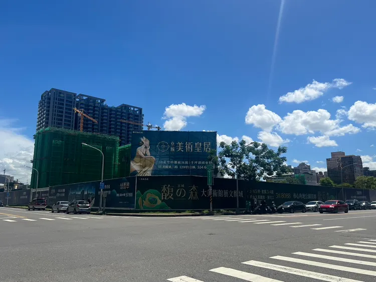 該筆建案目前市場評估總銷超過300億元。葉家銘攝