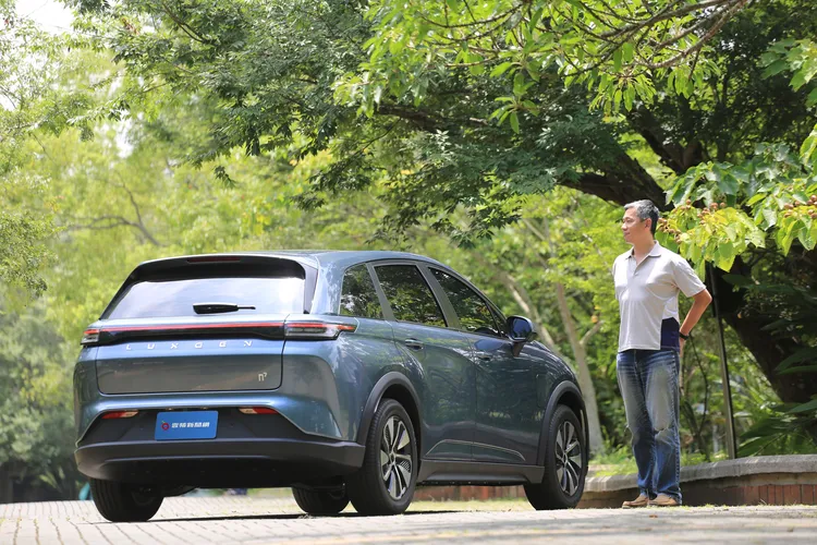 封先生最後滿意的表示：「人生中第一部新車，LUXGEN n⁷真的沒有讓我漏氣。」林浩昇攝