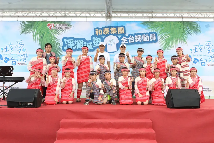 「原夢國家隊」公益計畫結合集團資源，達成公益事業里程碑。業者提供