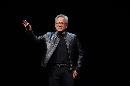 黃仁勳演講|輝達推出下一代AI晶片架構Rubin 預計2026年問世