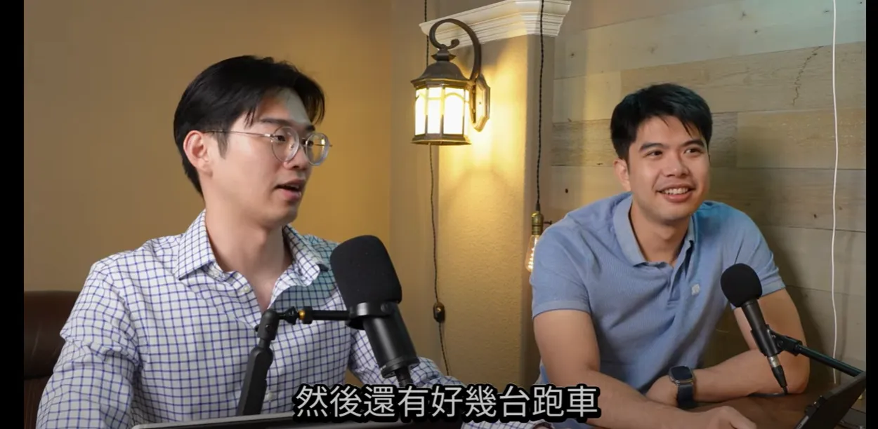 YTR「保羅麥克風」邀請NVIDIA工程師Rick(左),分享在輝達工作經驗。翻攝保羅麥克風YT