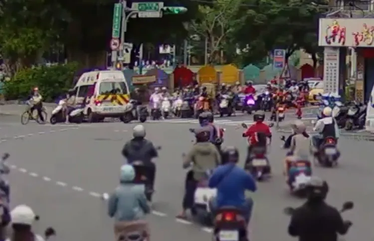 救護車到場。警方提供