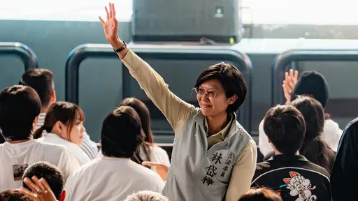 中油打臉綠委 中國軍演期間天然氣船依計劃順利抵台卸貨