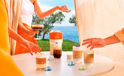 Nespresso冰咖玩夏618优惠咖啡机2990元 携手PANTONE 推出多款时尚配件