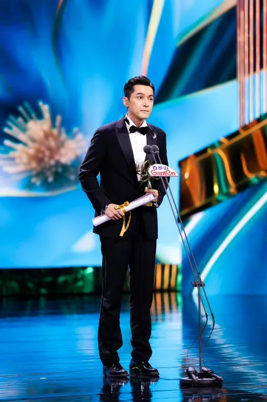 胡歌憑《繁花》二度封帝。