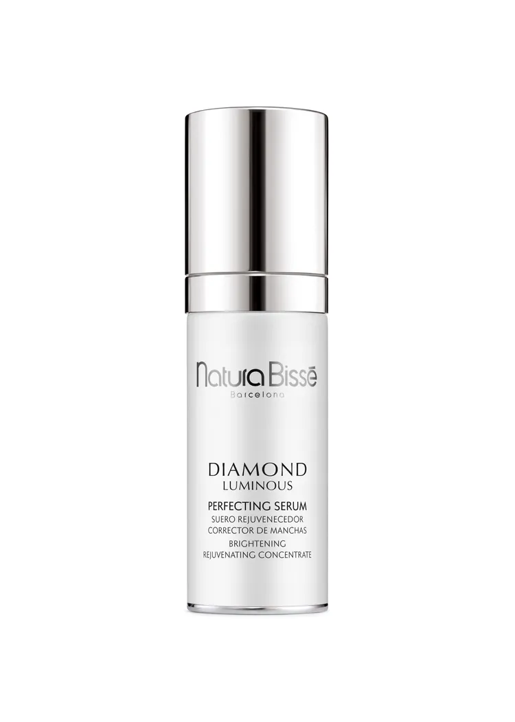 Natura Bisse鑽石極緻臻白無瑕精華，40ml／1萬1800元。品牌提供