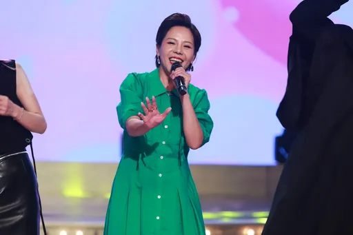 錦雯重拾歌手身份重溫「錦繡二重唱」神曲　邢峰合體白冰冰再現風華