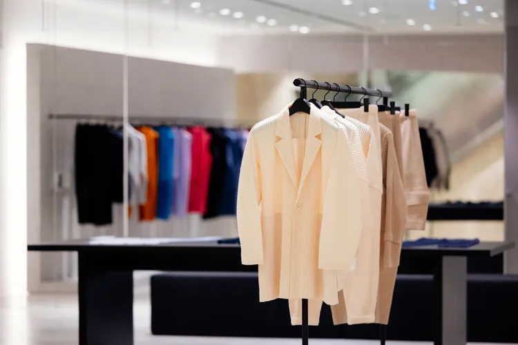 全新形象店端出季節限定色。品牌提供