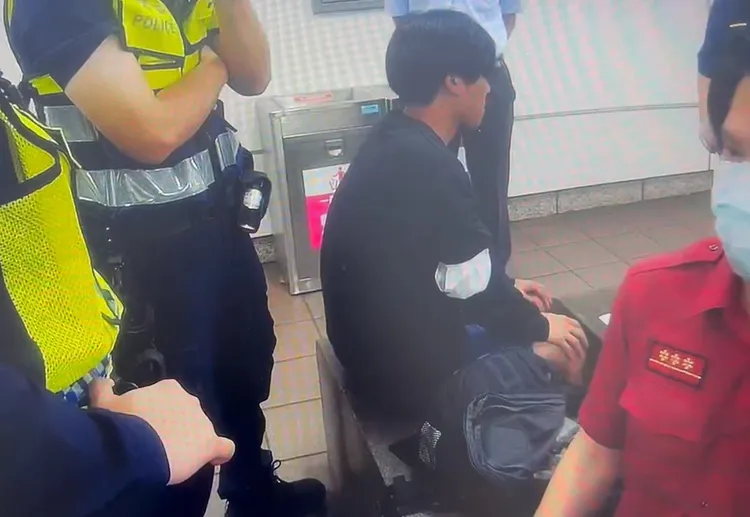 陳男情緒平穩後不須送醫。警方提供