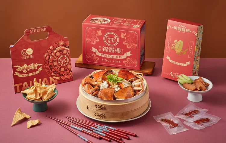 黃偉哲特地準備蘇姿丰最愛的「阿霞飯店」經典台菜美食。市府提供