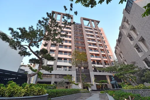 「臻陶喜」獲建築園冶獎　胡家銘：以自然生生不息為住戶打造家風景