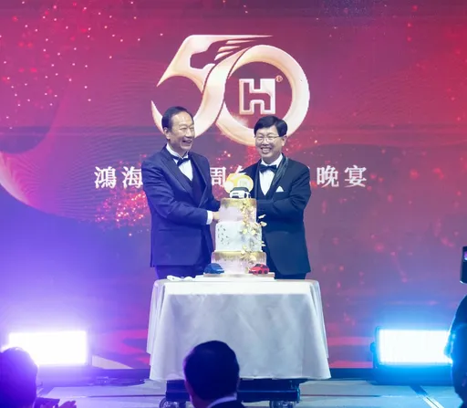 郭台銘身價飆至3480億元　劉揚偉帶領鴻海5年股價漲160%
