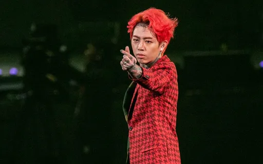 謝和弦再酸新店高中老師不留本名「沒種」　老婆tag新北市教育局踹共