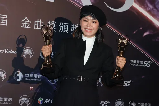 擊敗鳳小岳!20歲Makav真愛奪新人 抱回2獎後台直喊想吃肉萌翻