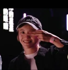 黃宣經紀人老婆。翻攝《歌手2024》