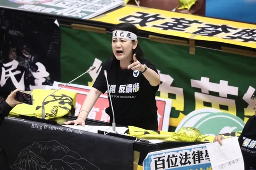 傅崐萁揚言「花東交通三法」一定通過!吳思瑤怒「到底要人民多憤怒?」