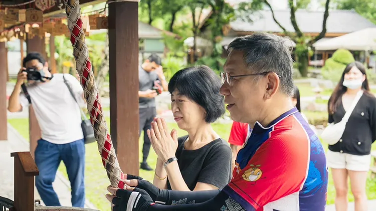 柯文哲與夫人陳佩琪進行2天1夜花蓮旅遊。翻攝自柯文哲臉書