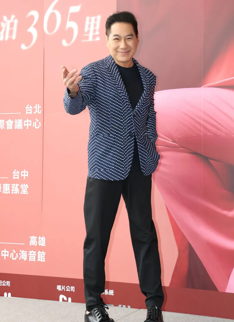 文章10月起將展開北、中、南巡演。莊宗達攝