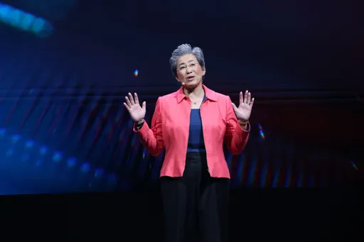 年赚近10亿!苏姿丰连5年蝉联女CEO薪酬榜 这底薪让人惊呆