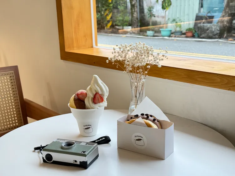 新城老街店家「Ji Ji Coffee吉吉咖啡」。業者提供