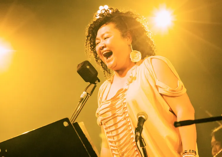 巴奈獻唱《人權媽祖婆》，盼藉由音樂讓大家記得這件工安悲劇。Legacy提供