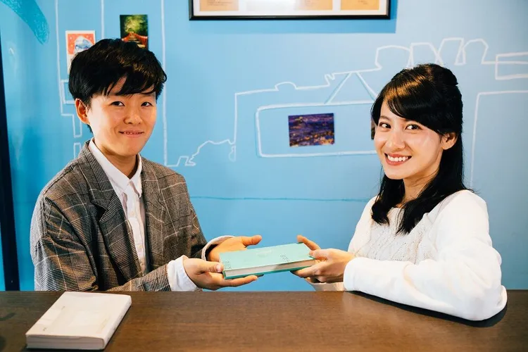 連俞涵（右）和李屏瑤曾出席同場活動。翻攝Openbook閱讀誌臉書
