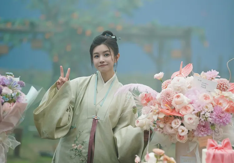 陳妍希在《藏海傳》演肖戰媽媽剛殺青。翻攝陳妍希微博