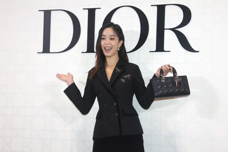 陳庭妮亮麗出席活動。彭欣偉攝