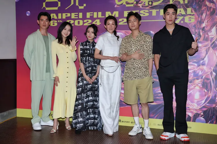 吳慷仁（左起）、李沐、導演鄭雅之、葉全真、大鶴和周予天出席記者會。莊宗達攝