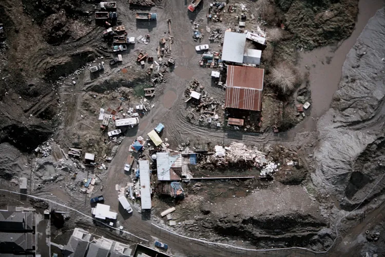 加拿大警方地毯式搜索被害女性的遺體證據。路透社