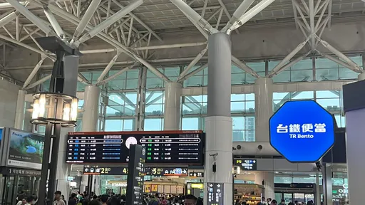 高鐵賣60元台鐵經典便當 網友狂讚:便宜又大碗