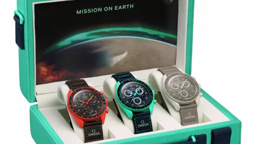 OMEGA X SWATCH登月錶又端新作 火山、極光、沙漠景色都來了