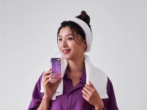 克宁晚安植睡饮登场!不含「奶」低卡全素 连喝14天助成好睡体质