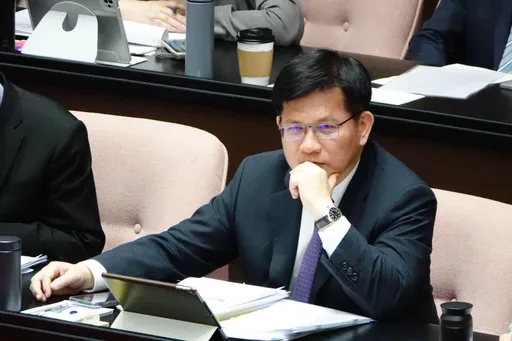 駐美代表處想申購凱迪拉克遭擋　林佳龍：不會將俞大㵢召回國內