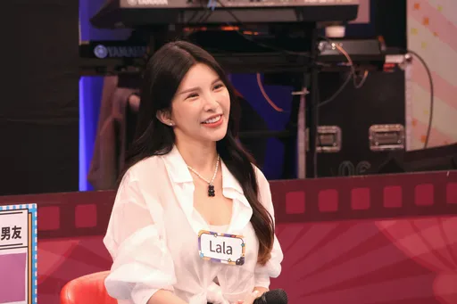 Lala曝前男友性怪癖!送高跟鞋、OL套裝要求「妳從我身上踩過去」