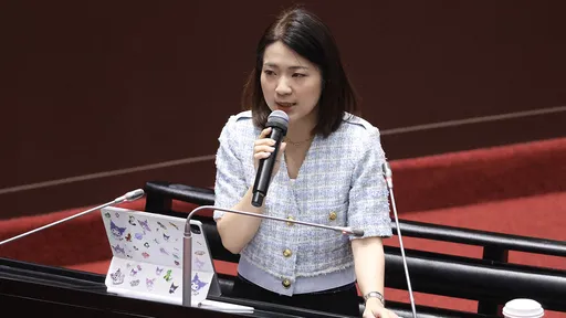 徐巧芯開吉駁涉潛艦3弊案 鏡週刊:將反控她誣告