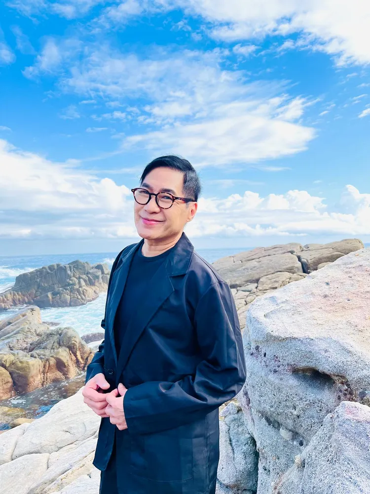 文章（左）大讚陳如山在《好好地活著》MV演技精湛，打動人心。翰森娛樂提供