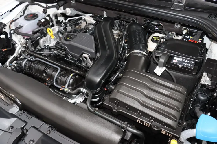 全新Kamiq搭載最新的TSI EVO2節能引擎，包括1.0 TSI EVO2和1.5 TSI EVO2(ACT汽缸間歇) 兩款選擇。林浩昇攝