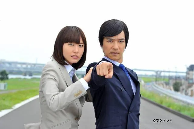 新垣結衣與堺雅人演出《王牌大律師》收視亮眼。翻攝自節目官方粉絲團