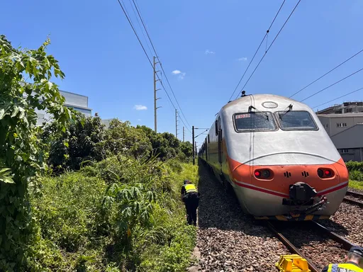 鐵路事故！台南永康婦衝鐵軌　自強號司機來不及煞車當場撞死