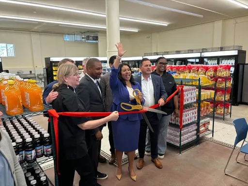 佛心版Costco!舊金山全免費超市開張