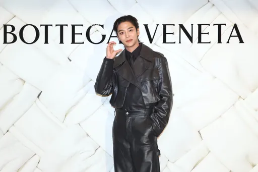 路雲星期五晚上帥炸101 中文謝現場500粉講到「詞窮」