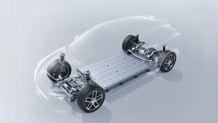 MG4全車系均配置總容量為64kWh的三元鋰電池模組，最高續航里程部分MG4 EV旗艦版達到567公里、MG4 XPOWER則為491公里(NEDC能源效率測試數據)。原廠照片