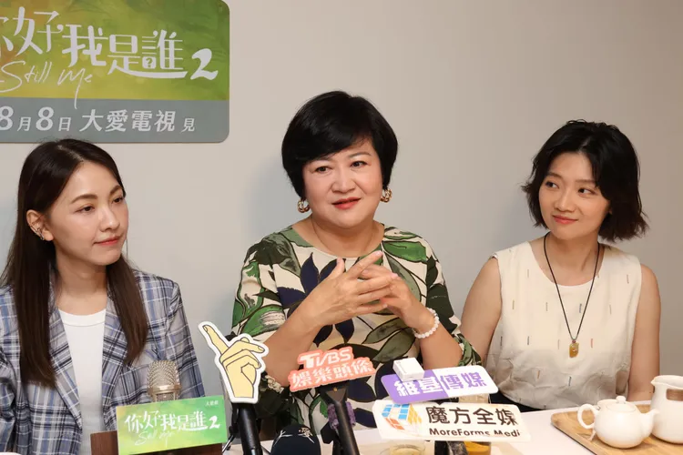 傅小芸（右起）、崔佩儀和林玟誼出席《你好，我是誰2》茶敘。莊宗達攝