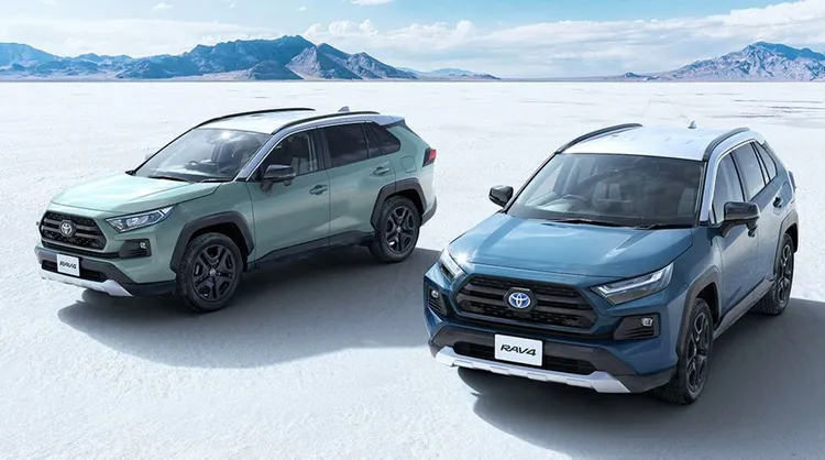 Toyota RAV4是今年的進口休旅車銷售冠軍。原廠照片