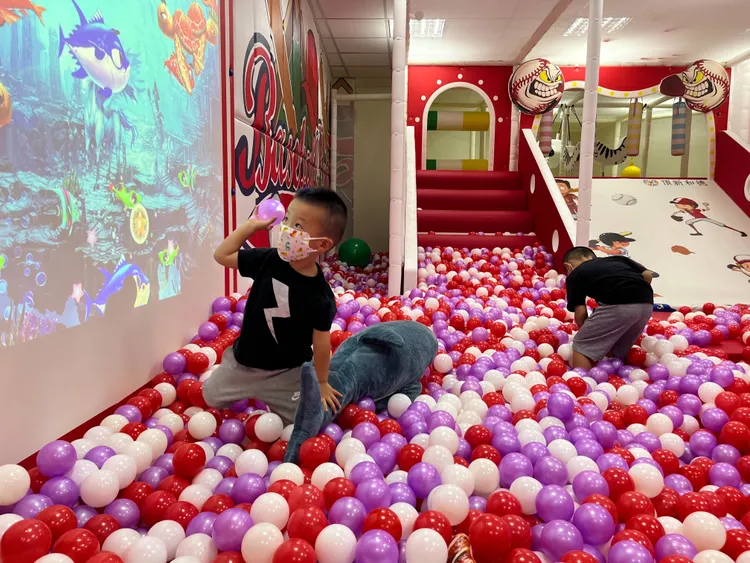 頂新和德文教基金會鼓勵小孩遠離3C，培養健康休閒活動。頂新和德文教基金會提供