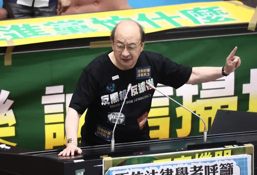 遭傅崐萁指「拿花東三案換國會擴權法案」 柯建銘:別整天都豪洨