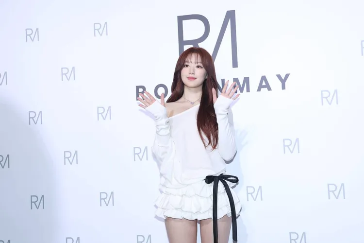 葉舒華的蛋糕裙上還有蝴蝶結點綴。讀者提供